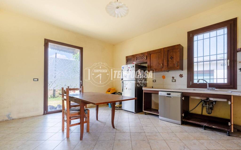 casa indipendente in vendita a Faenza