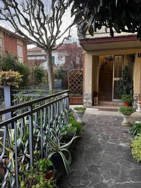 casa indipendente in vendita a Faenza