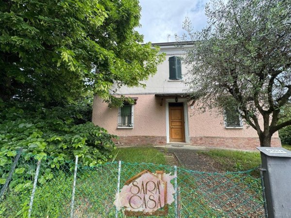 casa indipendente in vendita a Faenza