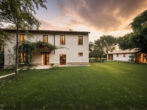 casa indipendente in vendita a Faenza in zona Sarna