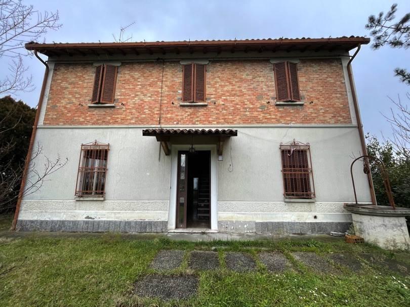 casa indipendente in vendita a Faenza in zona Granarolo