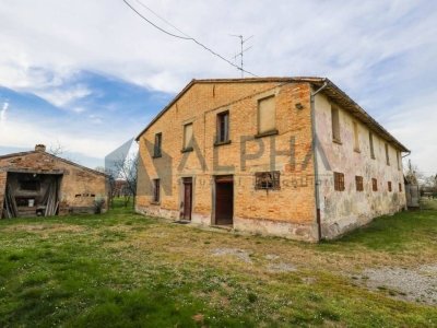 casa indipendente in vendita a Faenza