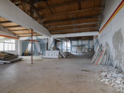 negozio in vendita a Faenza