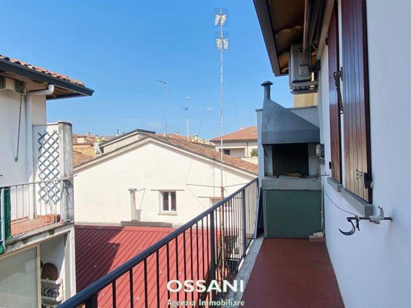 appartamento in vendita a Faenza in zona Centro Storico