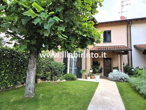 casa indipendente in vendita a Faenza