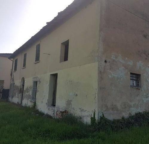 casa indipendente in vendita a Faenza