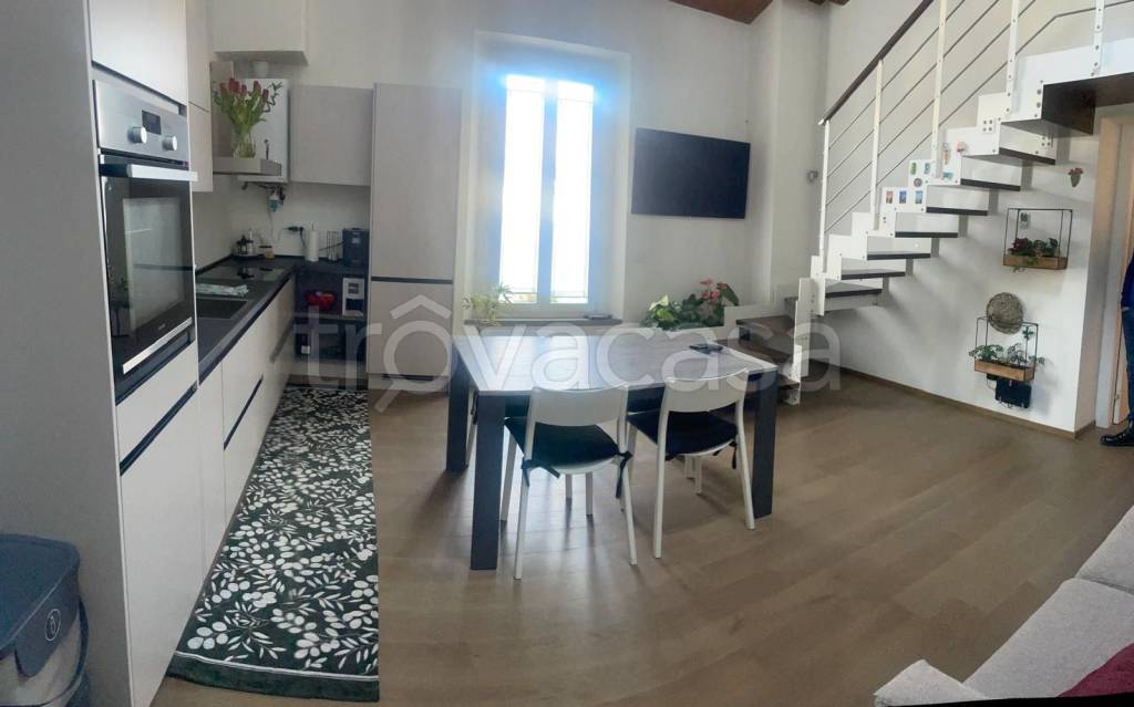 appartamento in vendita a Faenza in zona Centro Storico