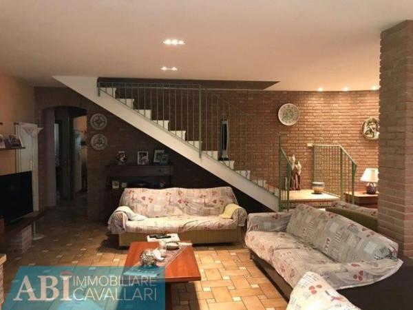 casa indipendente in vendita a Faenza in zona Centro Storico