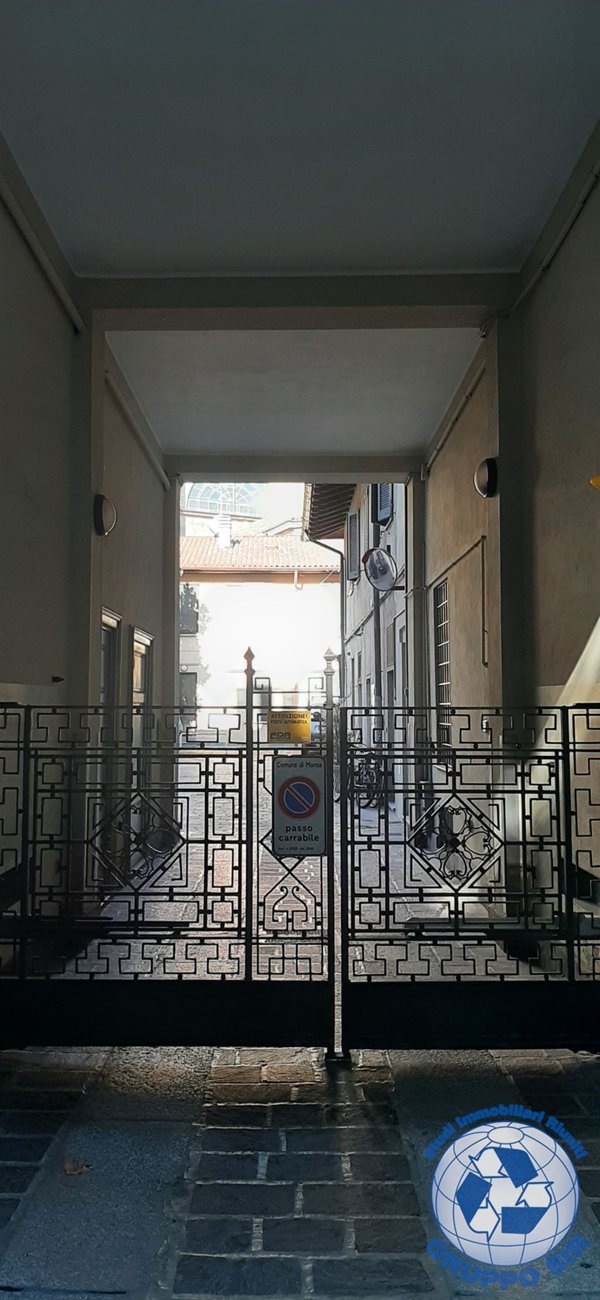 ufficio in vendita a Faenza in zona Centro Storico