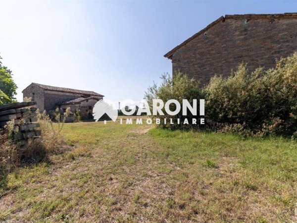 casale in vendita a Faenza