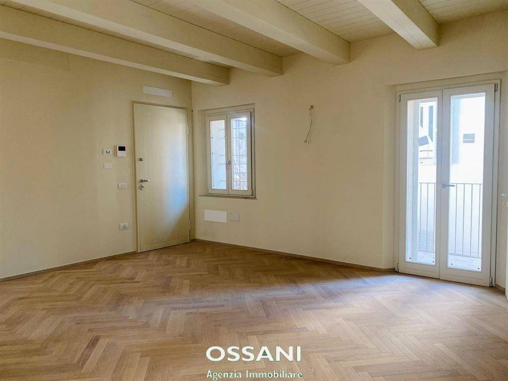 appartamento in vendita a Faenza in zona Centro Storico