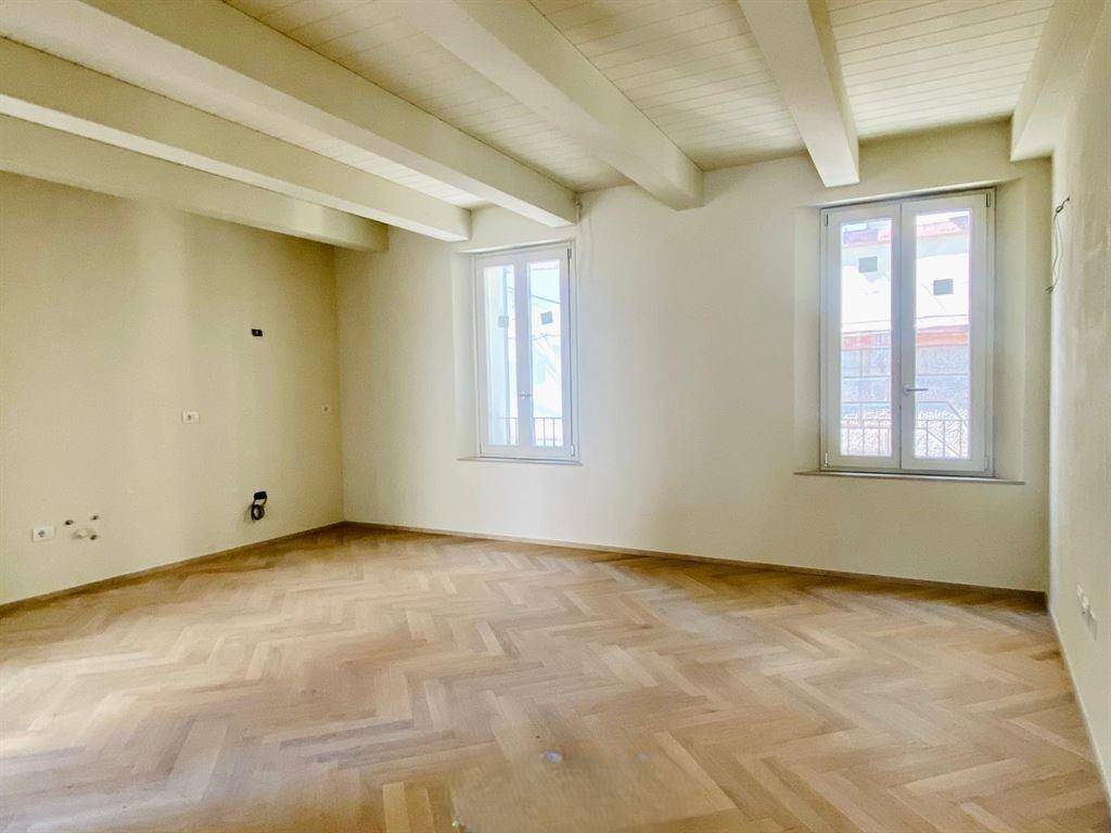appartamento in vendita a Faenza in zona Centro Storico