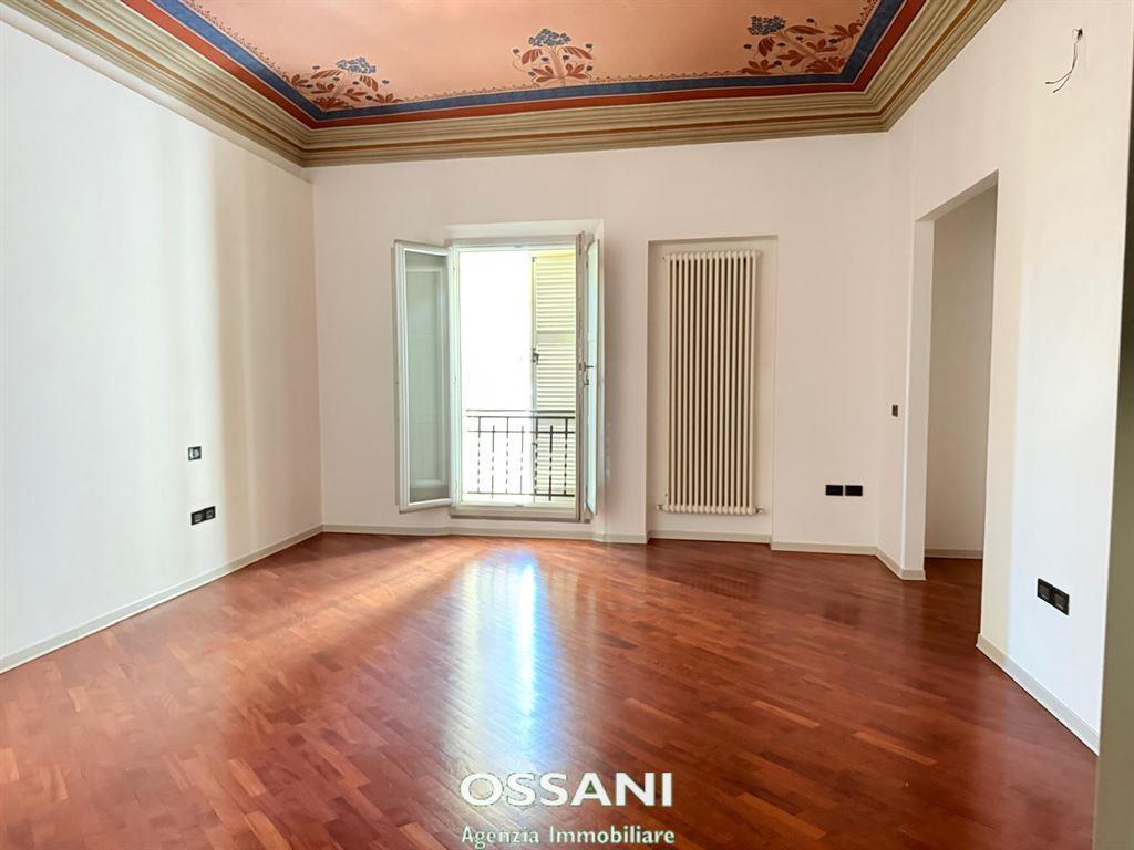 appartamento in vendita a Faenza in zona Centro Storico