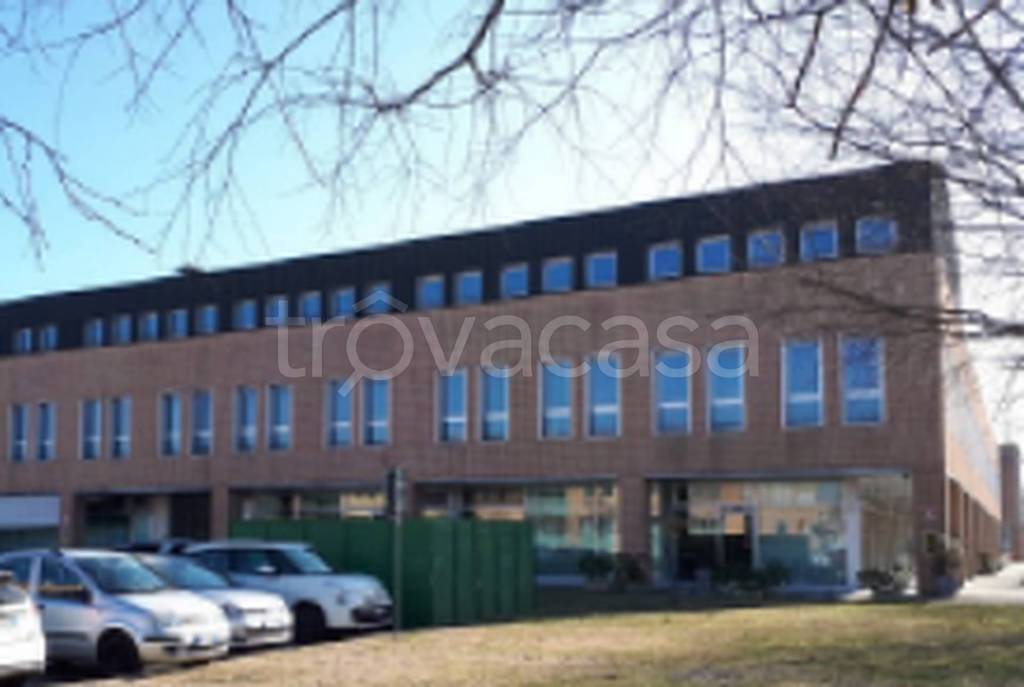 ufficio in vendita a Faenza
