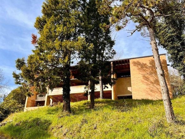 casa indipendente in vendita a Faenza