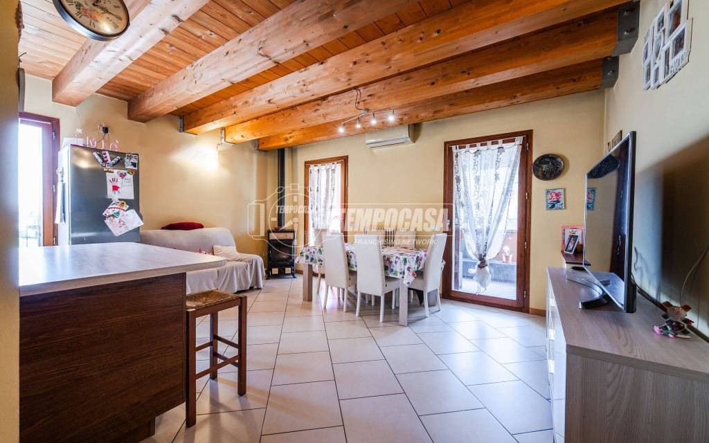 appartamento in vendita a Faenza in zona Reda