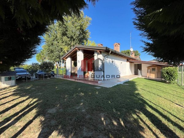 casa indipendente in vendita a Faenza