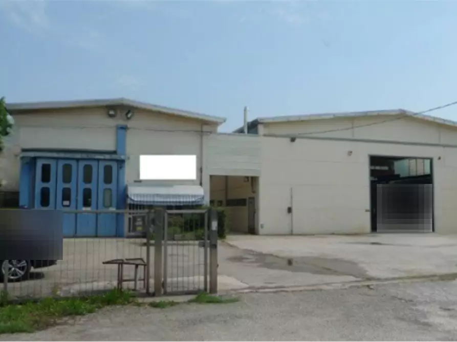 capannone in vendita a Faenza