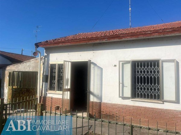 casa indipendente in vendita a Faenza