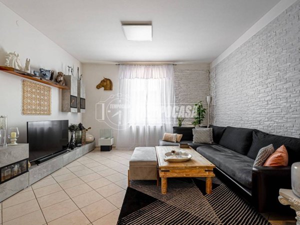 appartamento in vendita a Faenza in zona Centro Storico