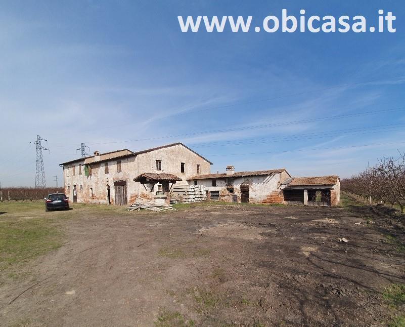 casa indipendente in vendita a Faenza