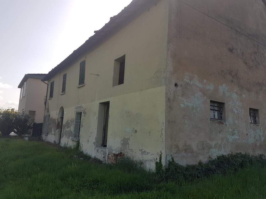 casa indipendente in vendita a Faenza
