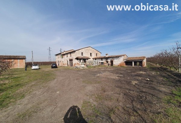 casa indipendente in vendita a Faenza