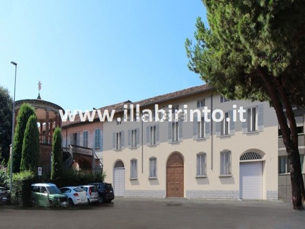 appartamento in vendita a Faenza in zona Centro Storico