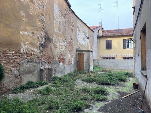 ufficio in vendita a Faenza in zona Centro Storico