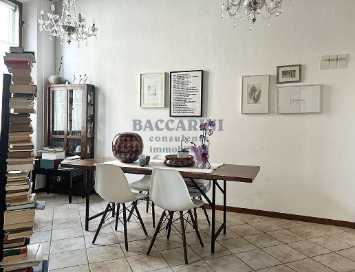 appartamento in vendita a Faenza in zona Centro Storico