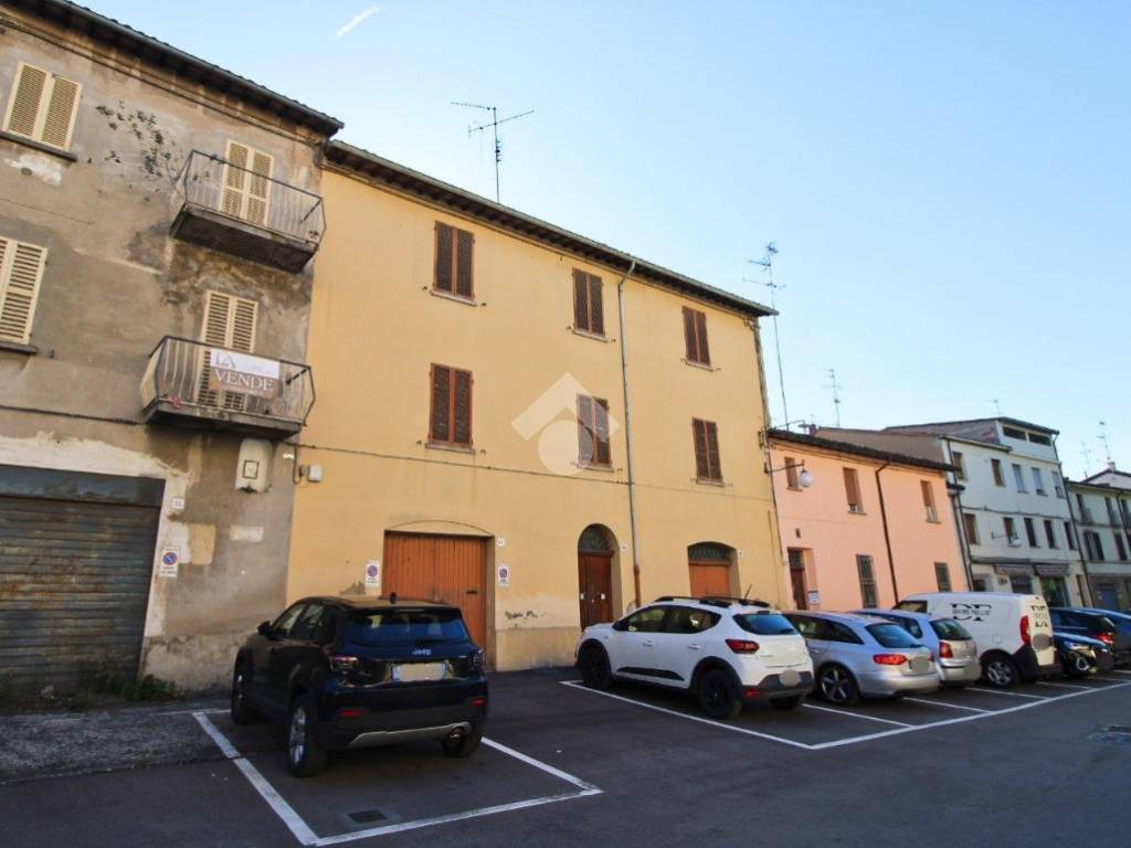casa indipendente in vendita a Faenza