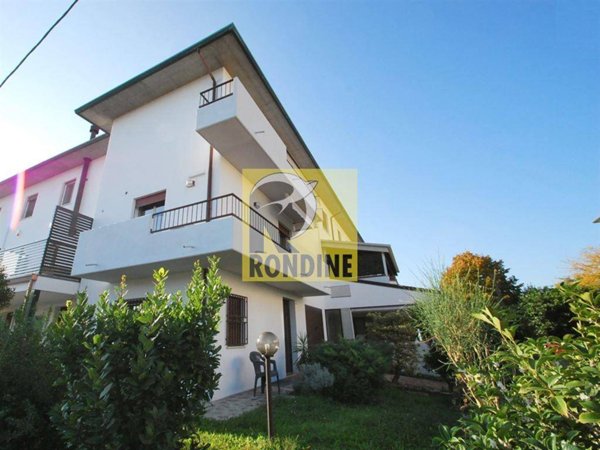casa indipendente in vendita a Faenza