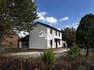casa indipendente in vendita a Faenza