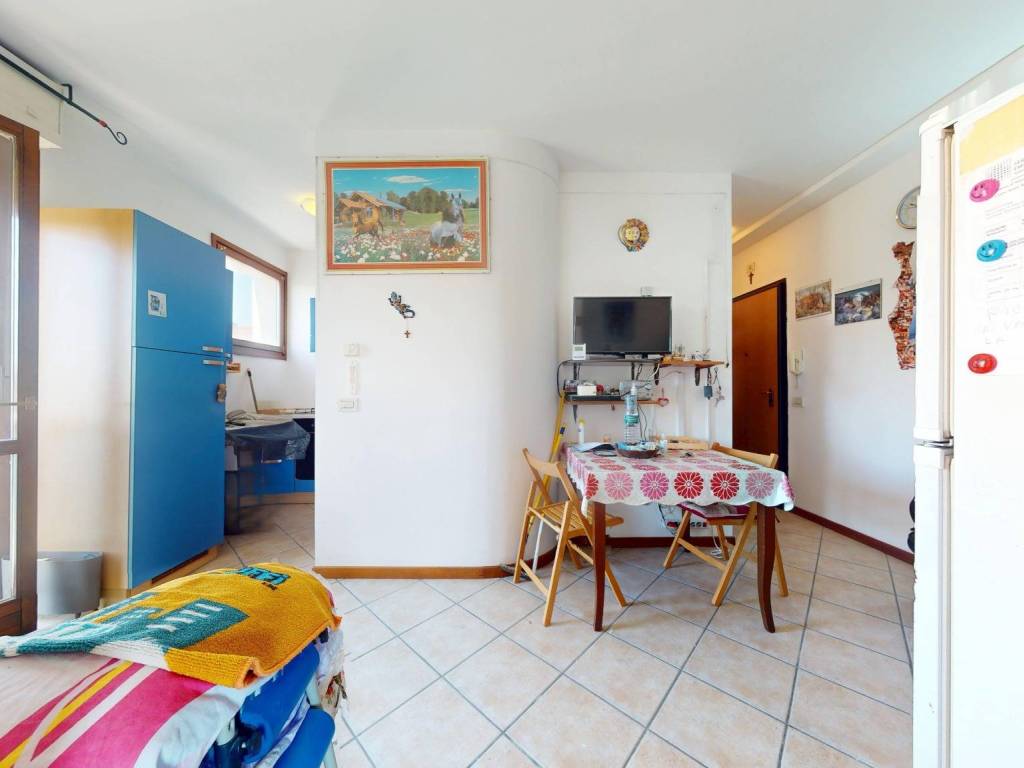 appartamento in vendita a Faenza in zona Reda