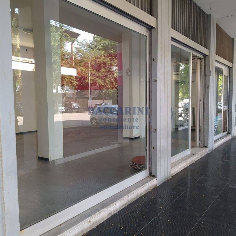 negozio in vendita a Faenza