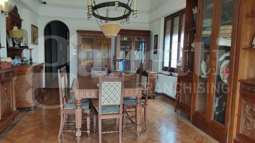 appartamento in vendita a Faenza in zona Centro Storico