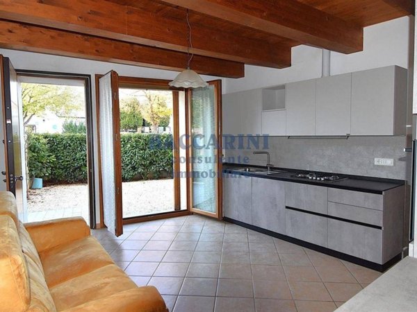 appartamento in vendita a Faenza in zona Reda