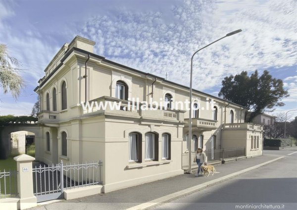 appartamento in vendita a Faenza in zona Centro Storico