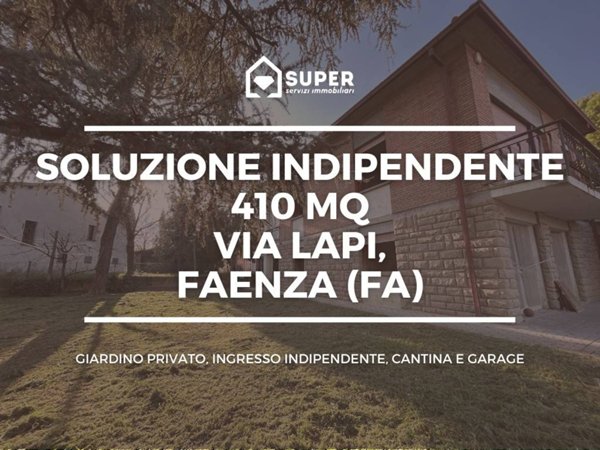 casa indipendente in vendita a Faenza in zona Centro Storico