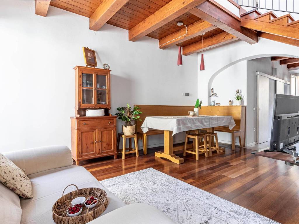 casa indipendente in vendita a Faenza in zona Centro Storico