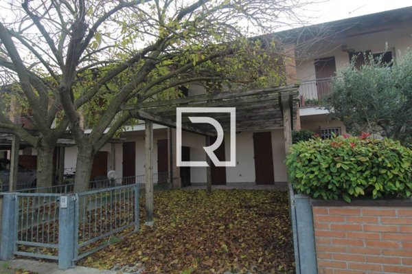 casa indipendente in vendita a Faenza in zona Reda