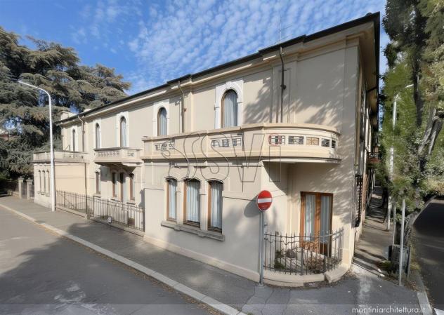 appartamento in vendita a Faenza in zona Centro Storico