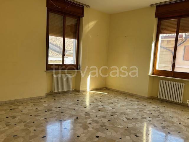 appartamento in vendita a Faenza in zona Centro Storico