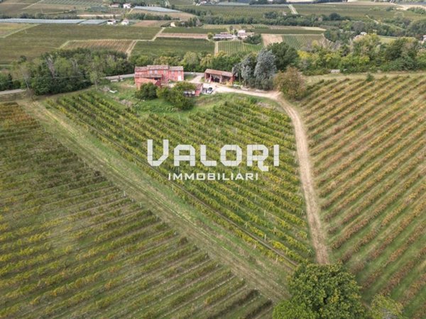 casa indipendente in vendita a Faenza in zona Santa Lucia