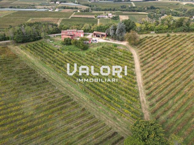 casa indipendente in vendita a Faenza in zona Santa Lucia