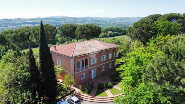 casa indipendente in vendita a Faenza
