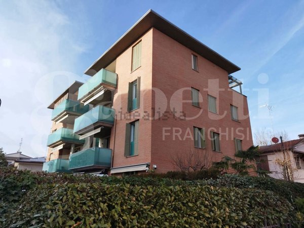 appartamento in vendita a Faenza in zona Centro Storico