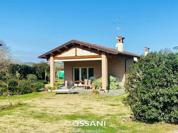 casa indipendente in vendita a Faenza in zona Sarna