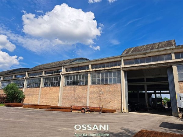 capannone in vendita a Faenza