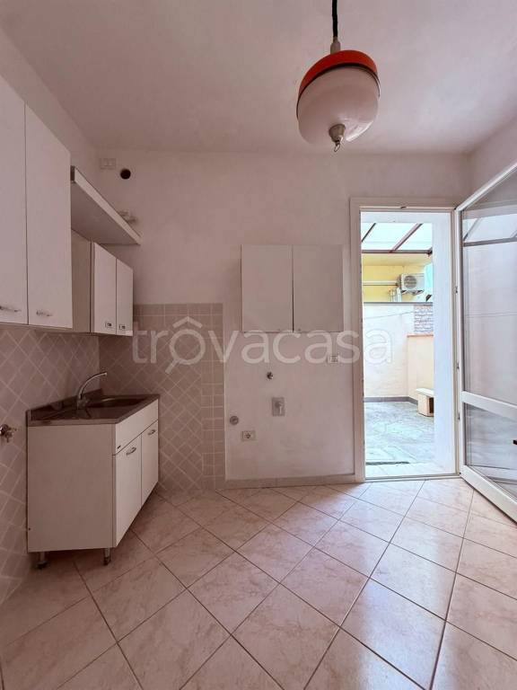 casa indipendente in vendita a Faenza in zona Centro Storico